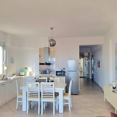 Panorama View In 059 Apartment *